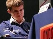 Magnus Carlsen gana Torneo Clásico Ajedrez Londres 2009