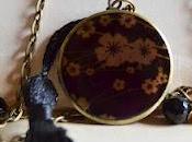 Collar Locket flor negra