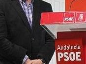 Dimite sentirse “útil”.
