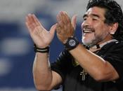 Amando Maradona: paso primera alegría
