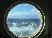 ¿por “ventanas” barcos redondas?