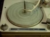 Cotonete espacial, Ivan Dessau.