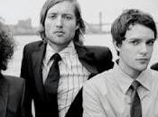 Vídeo: Killers interpretan "Don't Look Back Anger" (Oasis)