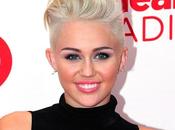 Miley Cyrus aumenta rating 'Two Half Men'