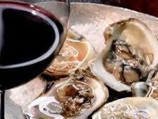 ¿Con vino maridar ostras?