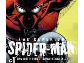 Steve Wacker muestra material Superior Spider-Man