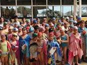 Niños niñas participan talleres seguridad agua recibieron implementos para usar piscina