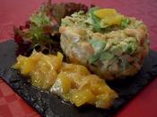 Tartar salmón aguacate chutney mango