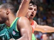 Barça alcanza cuarta final Liga consecutiva cabeza triples Basile Lorbek