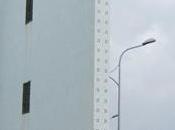 edificio estrecho mundo
