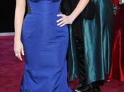 Reese Witherspoon Louis Vuitton alfombra roja Oscars