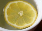 beneficios iniciar agua tibia jugo limón
