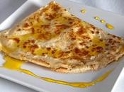 Creps queso cheddar almíbar naranja