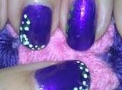 Manicura, violeta, reto