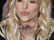 Shakira recibe ¿Por callas? Voice