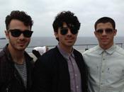 ¡Nuevo single Jonas Brothers censurado Australia!