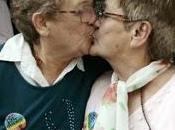 Conservadores oponen dicen matrimonio lesbianas