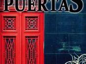 puerta asoma...