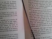 Celebro libro, finalizando escribir primera obra