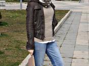 "Jeans with brown"