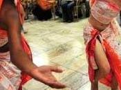 Reciben cuatro bailarines cubanos Premio Lorna Burdsall