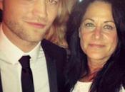 Robert Pattinson soporta suegra