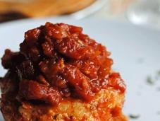 Pasteles bacalao salsa tomate