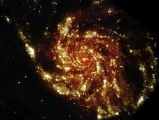 galaxia espiral Molinete ultravioleta