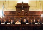 Corte Suprema, árbitro imposible crisis política