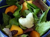 Ensalada melocotón, pasas mozzarella