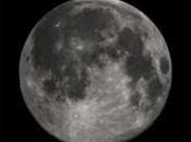 luna esconde