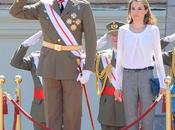 Dña. Letizia camisa bailarinas Academia Militar Zaragoza