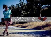 Shorts corazones.