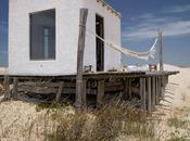 pequeño refugio junto