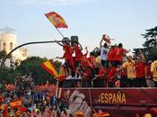 Celebra victoria Roja Madrid