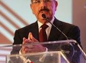 Danilo: País puede desarrollarse salarios miseria.