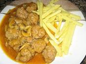 Albóndigas salsa setas