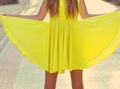 Tendencia: vestido amarillo