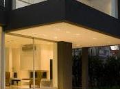 Casa Minimalista Frente Lago