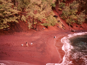 ¿Playas arena ‘roja’?