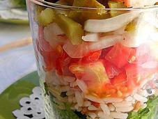 Ensalada multicolor salmón