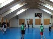 Equipos punta arenas, porvenir natales enfrentan final regional básquetbol juegos escolares