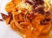 Espaguetis salsa Salmorejo