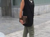 LOOK251-20.9.20137:30CHALECO XXL.¿Cómo estás?Ya estamos a...