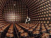 Inesperada diferencia entre Neutrinos Antineutrinos