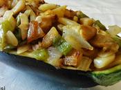 Berenjenas rellenas setas, pimiento cebolla