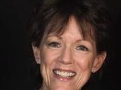 Ella verdadera Siri, actriz interpreta asistente virtual