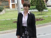 Looks falda negra flores