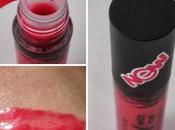 ESSENCE Stay with Longlasting Gloss Material Girl