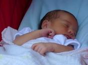 niños recién nacidos despiertan mayor facilidad niñas